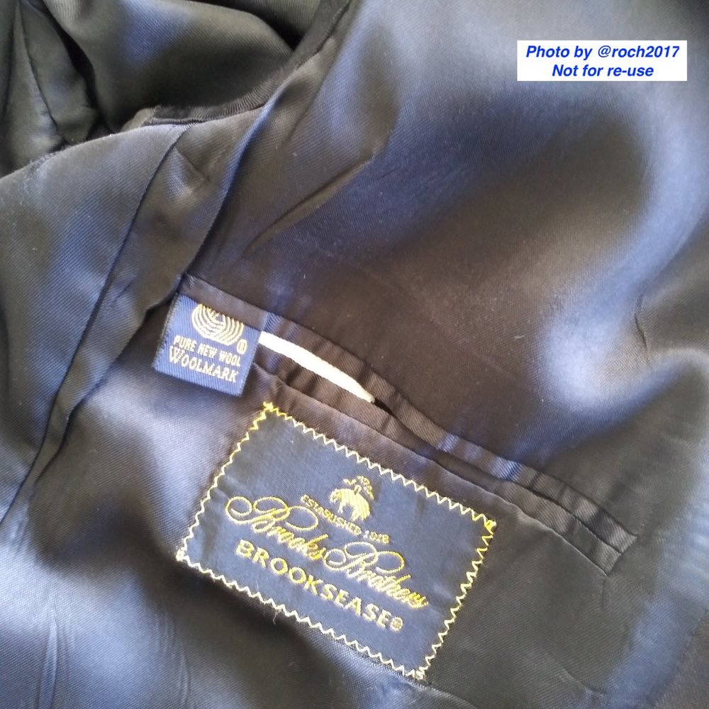 Brookes Brothers Navy  Blazer - Picture 6 of 7